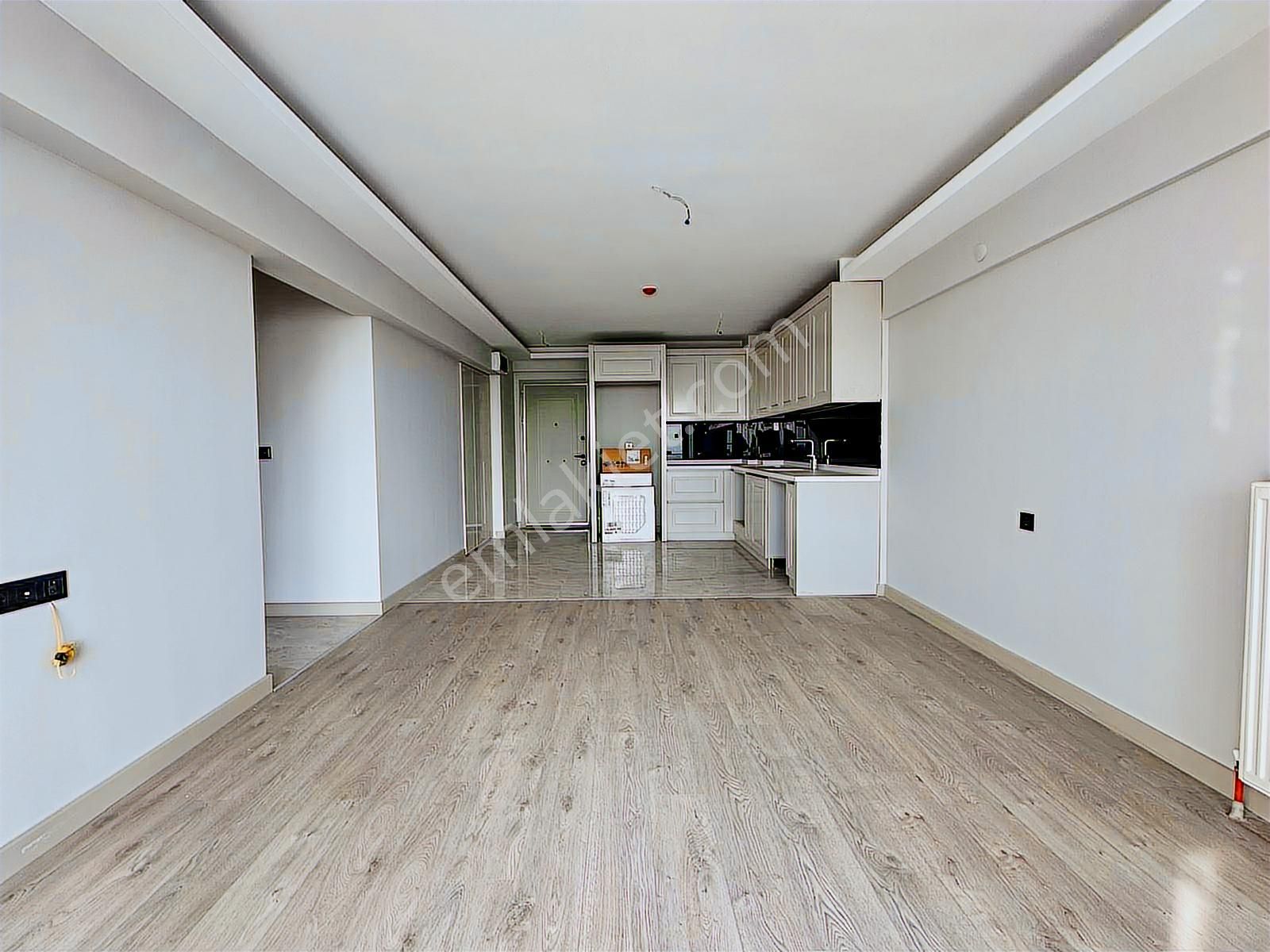 Yenimahalle Batıkent Yeni Batı Ara Kat İskanlı Satılık 2+1 Daire - Görsel 2