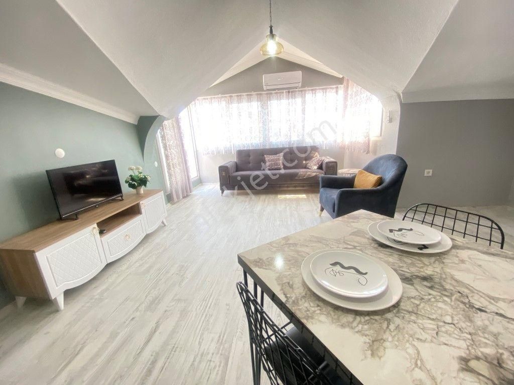 Çarşı İçinde Bakımlı Daire 2+2 (2 Adet 1+1 ) - Görsel 15