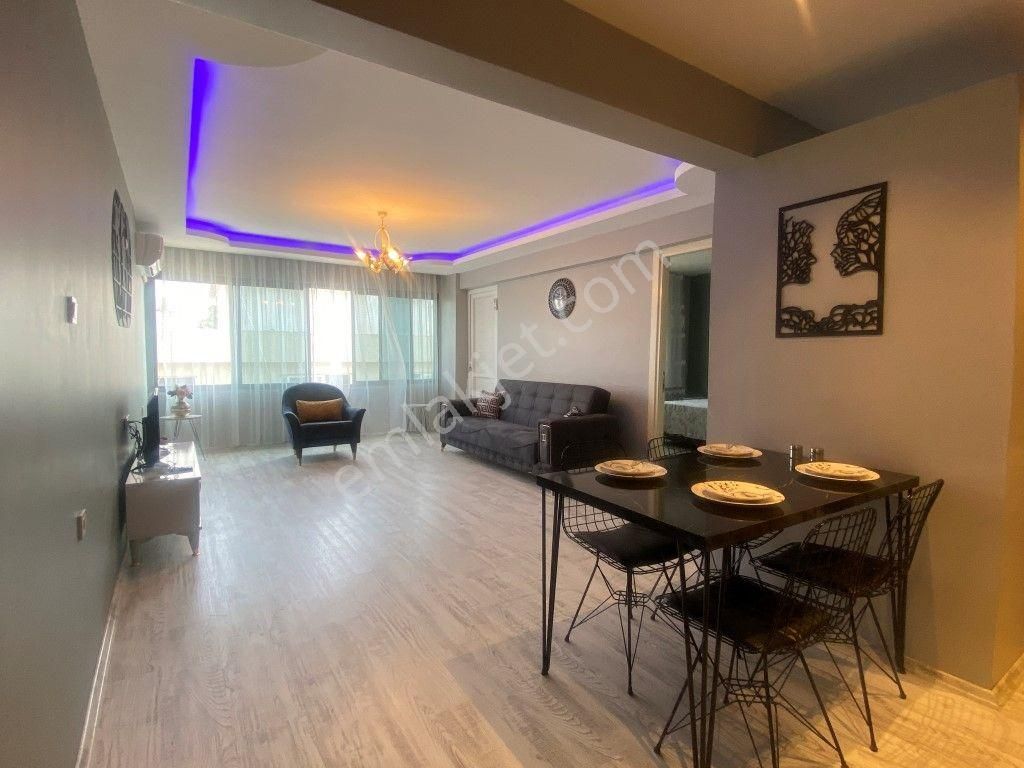 Çarşı İçinde Bakımlı Daire 2+2 (2 Adet 1+1 ) - Görsel 3