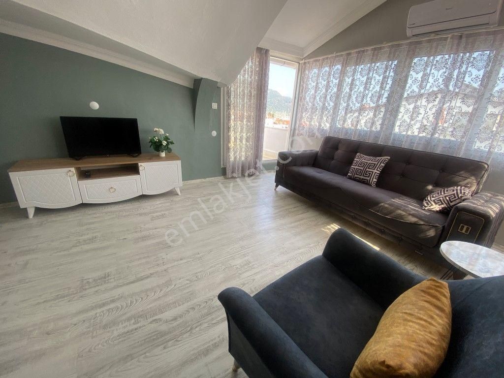 Çarşı İçinde Bakımlı Daire 2+2 (2 Adet 1+1 ) - Görsel 13