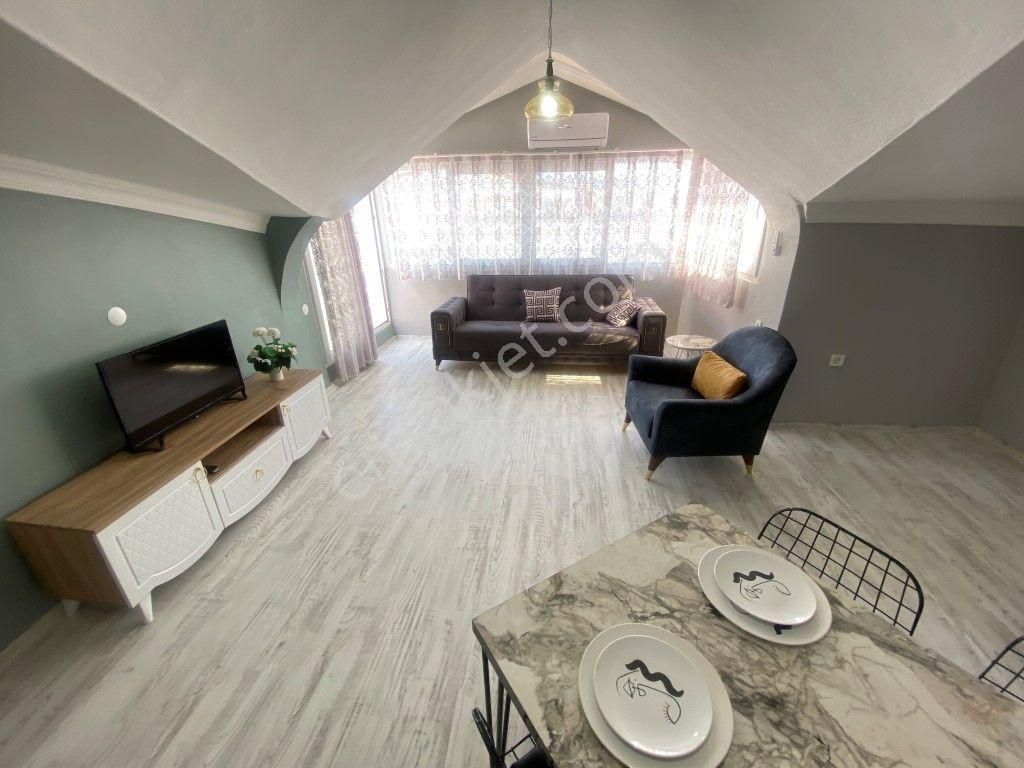 Çarşı İçinde Bakımlı Daire 2+2 (2 Adet 1+1 ) - Görsel 11