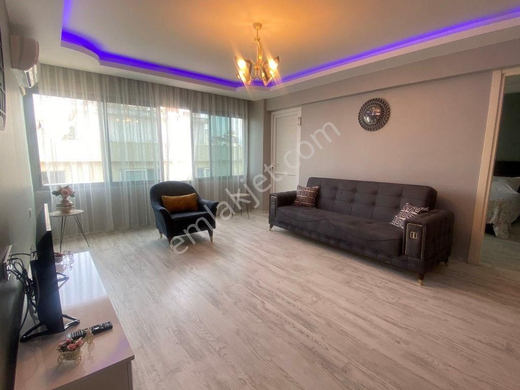 Çarşı İçinde Bakımlı Daire 2+2 (2 Adet 1+1 ) - Görsel 7