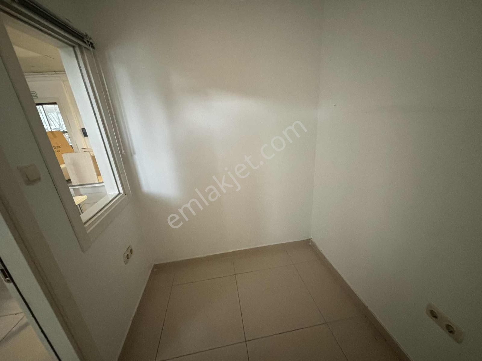 Bursa Esentepe Fsm Caddeye Yakın Kiralık Ofis - Görsel 6