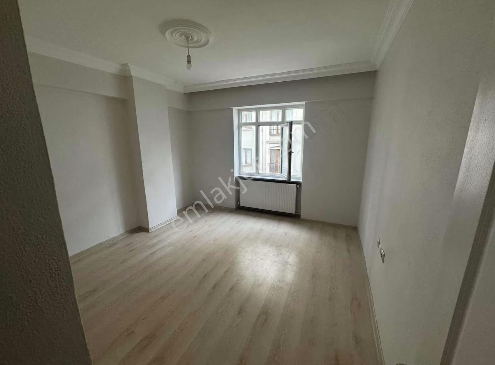 Balci Gyr. 2+1 90 Metre 2. Kat Boş Daire Masrafsız - Görsel 5