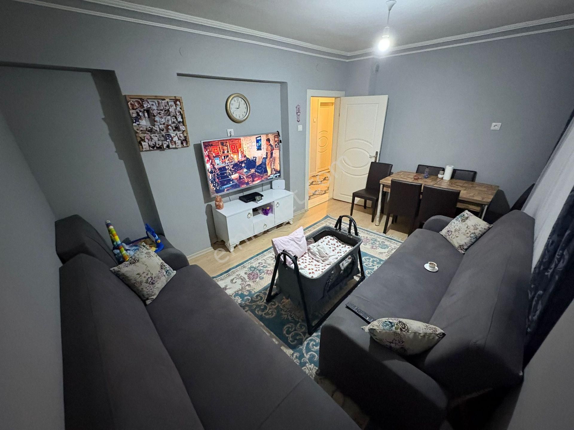 Hayal^den Mareşal Ç. Mh^de Geniş Ön Cp. Çift Balkonlu 3+1 Yapılı Fırsat Daire ! - Görsel 9