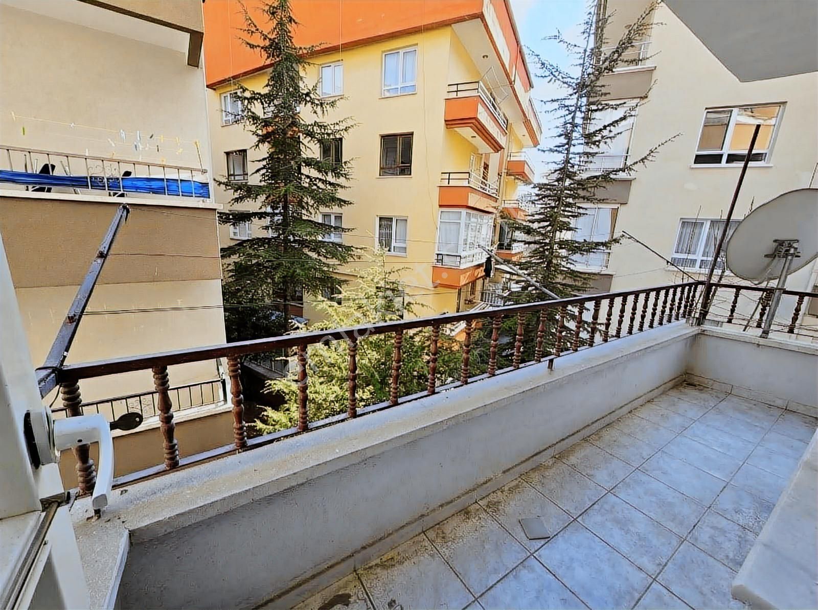 Mamak Çağlayan Mah. Mamakray Durağına Ve Mamak Belediye Yanı 3+1 Ara Kat Daire - Görsel 18