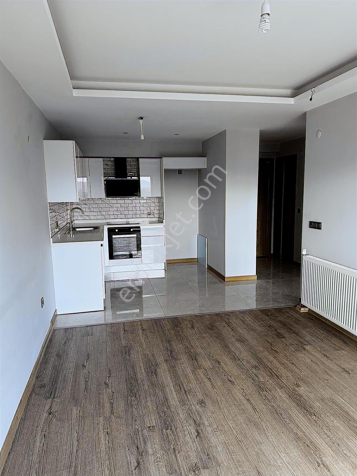 Torbalı Da İzban Yakını Havuzlu Sitede Kiralık 1+1 Daire - Görsel 21