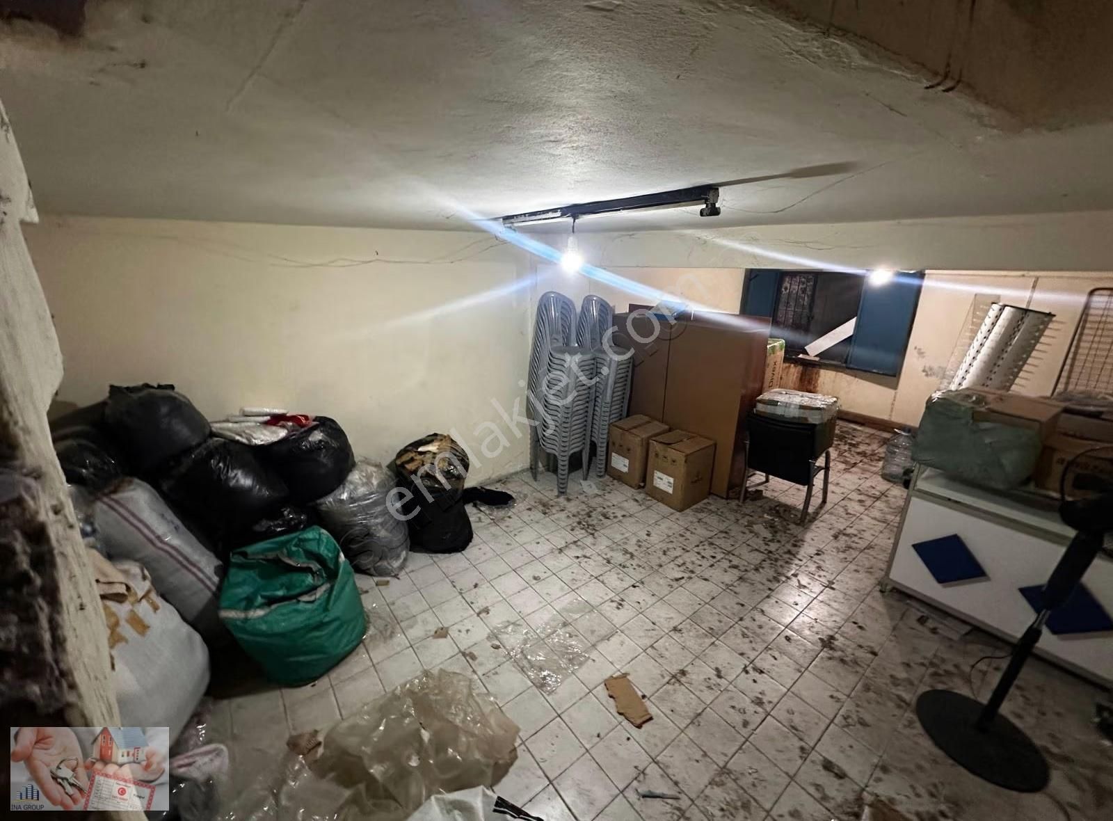 Merkezi Nokta Satılık 3 Katlı Dükkan - Görsel 5