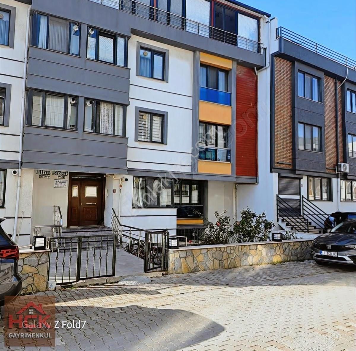 Hçk' Dan Sunullah'ta 3+1 Bahçeli 6 Yaşında Daire