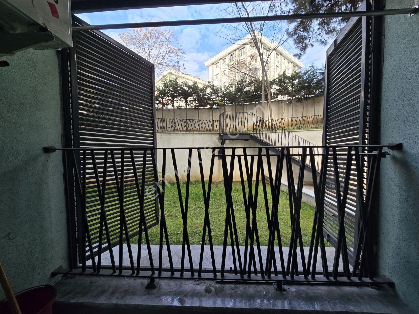 Bakırköy'de Cadde Üzeri Bahçe Çıkışlı 85 M2 2+1 Daire - Görsel 13