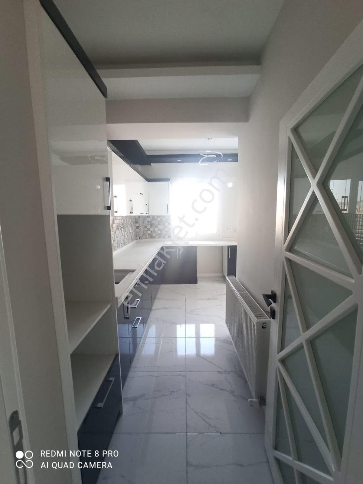 Fazla Söze Gerek Yok!