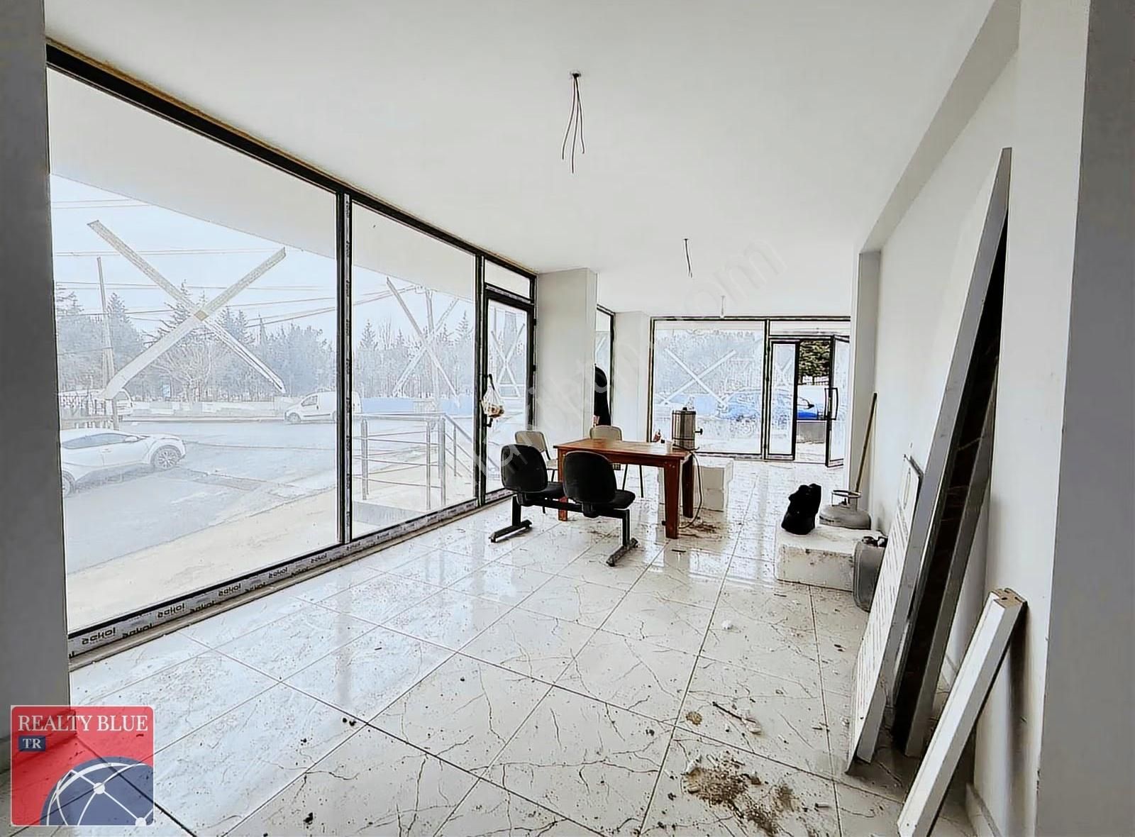 Kiralık Dükkan (130) M2 Cadde Üstü Okul Karşısı - Görsel 8