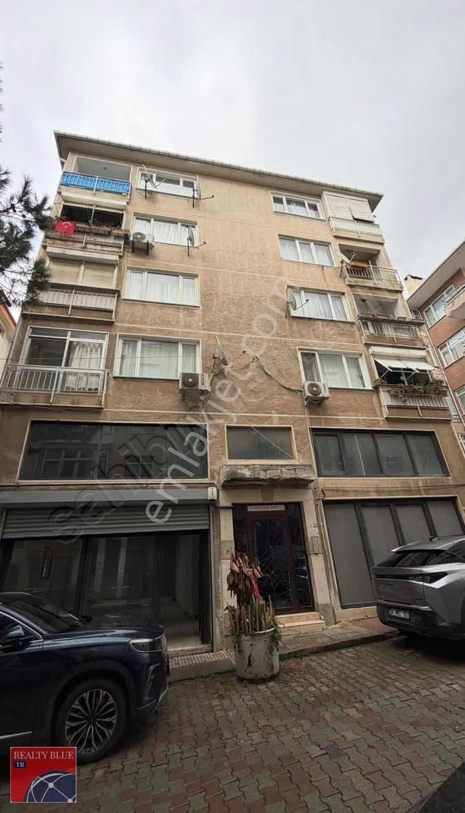 Maltepe Çarşı Merkezde 3 Katlı Net 213m2 Depolu Dükkan - Görsel 2