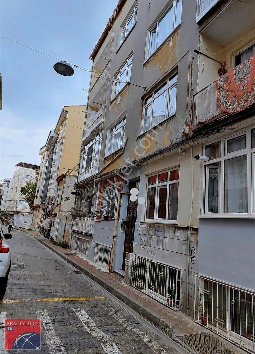 Fatih |yedikule Mh. |merkezde Yapılı 2+1 Fırsat Daire - Görsel 8