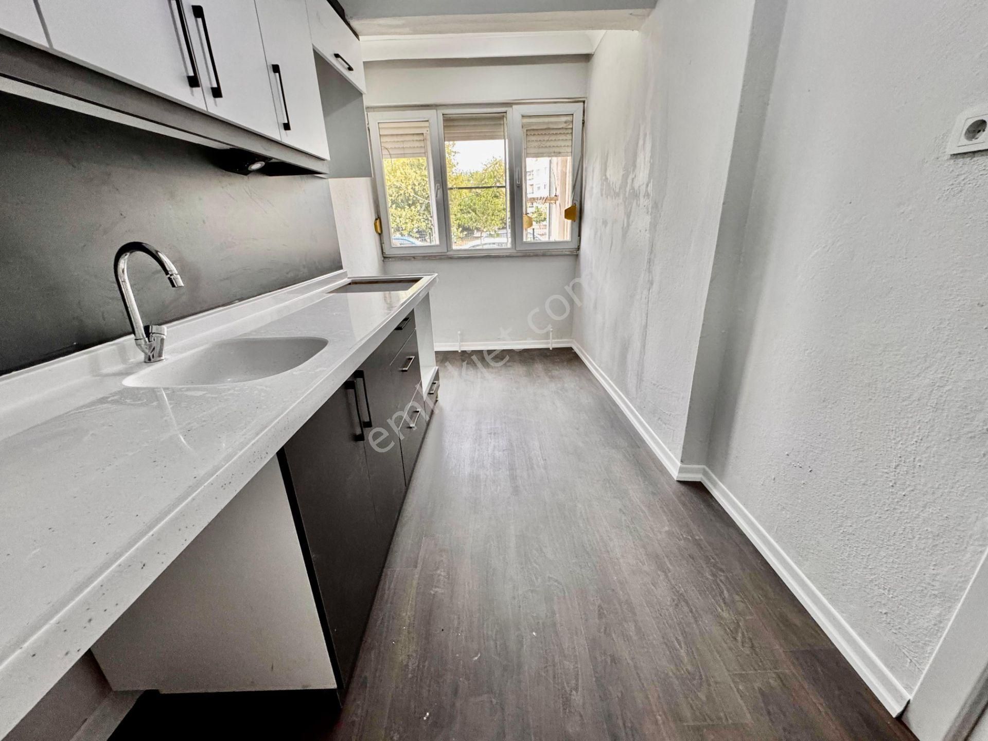 ▓karabuluttan▓akçay'da Ön Cephe Cam Balkonlu & Ayrı Mutfak 2+1 Satılık Daire - Görsel 18