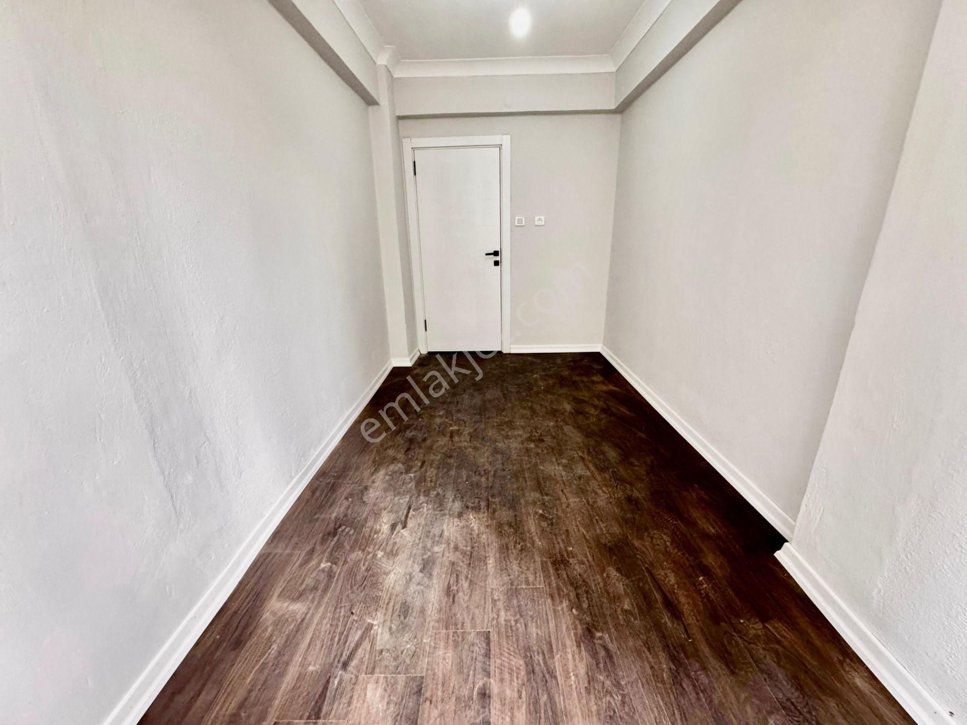 ▓karabuluttan▓akçay'da Ön Cephe Cam Balkonlu & Ayrı Mutfak 2+1 Satılık Daire - Görsel 16