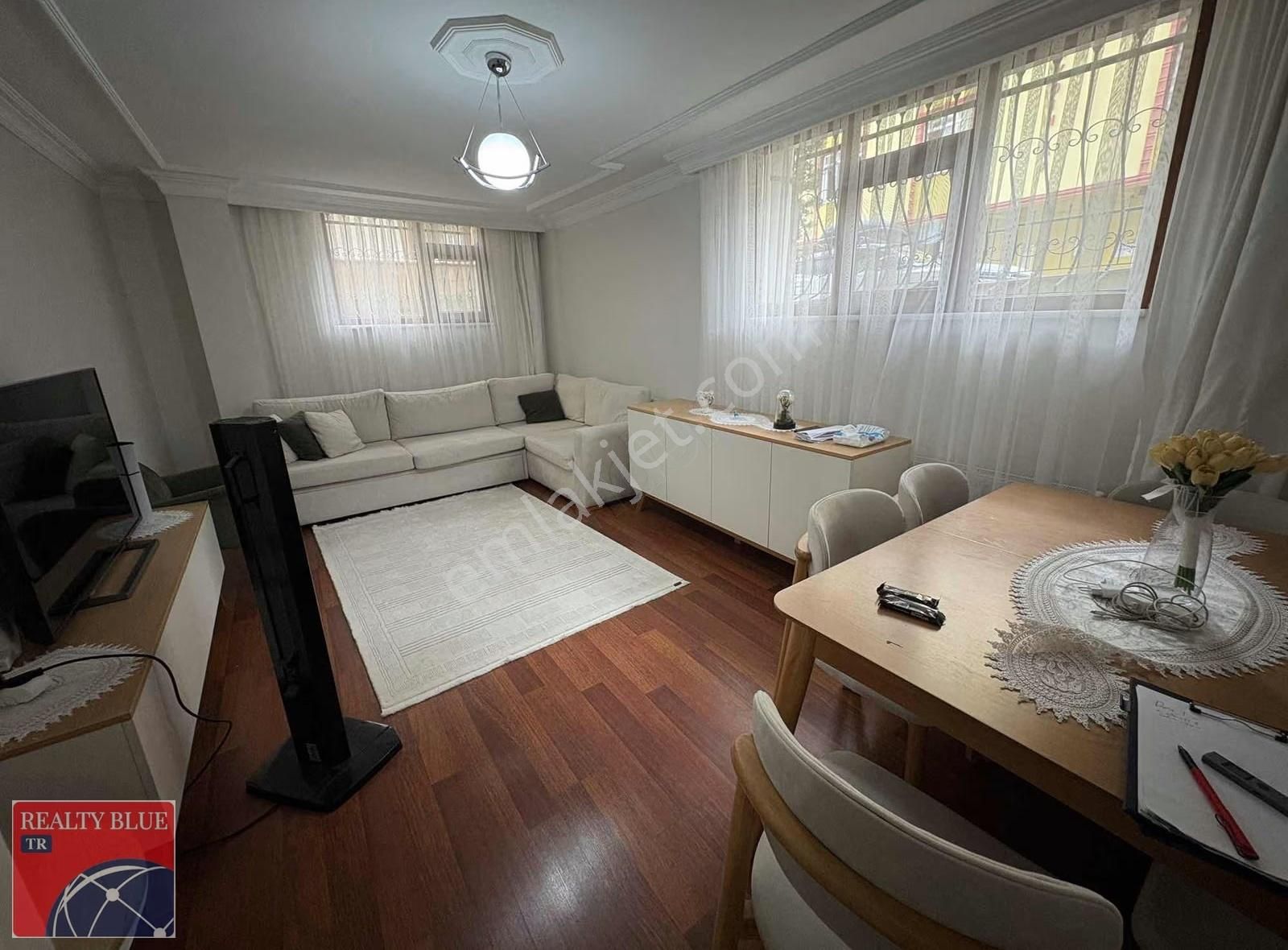 Esatpaşada Harika Konumda Yatırımlık 2+1 Daire