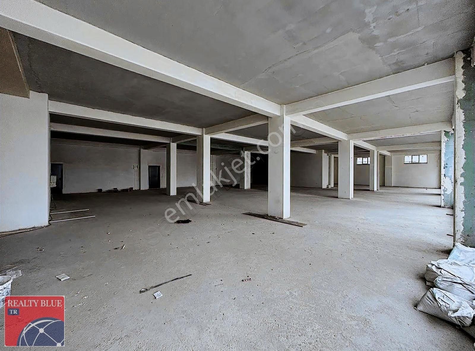 Sultanbeyli Mimarsinan Mahallesi Ofisli & Depo & Dükkan 700m2 - Görsel 9