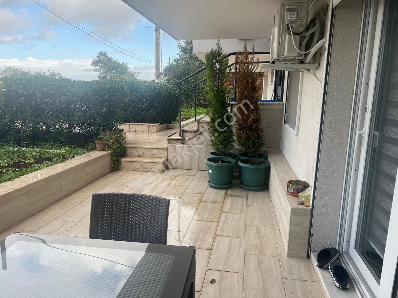 Ayvalık Sefa Çamlık ' Da Deniz Manzaralı Kiralık Daire - Görsel 5