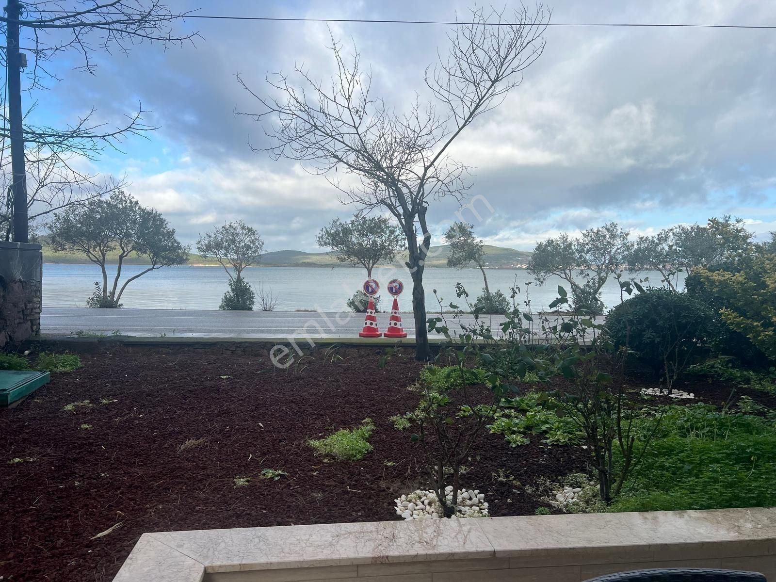 Ayvalık Sefa Çamlık ' Da Deniz Manzaralı Kiralık Daire - Görsel 4