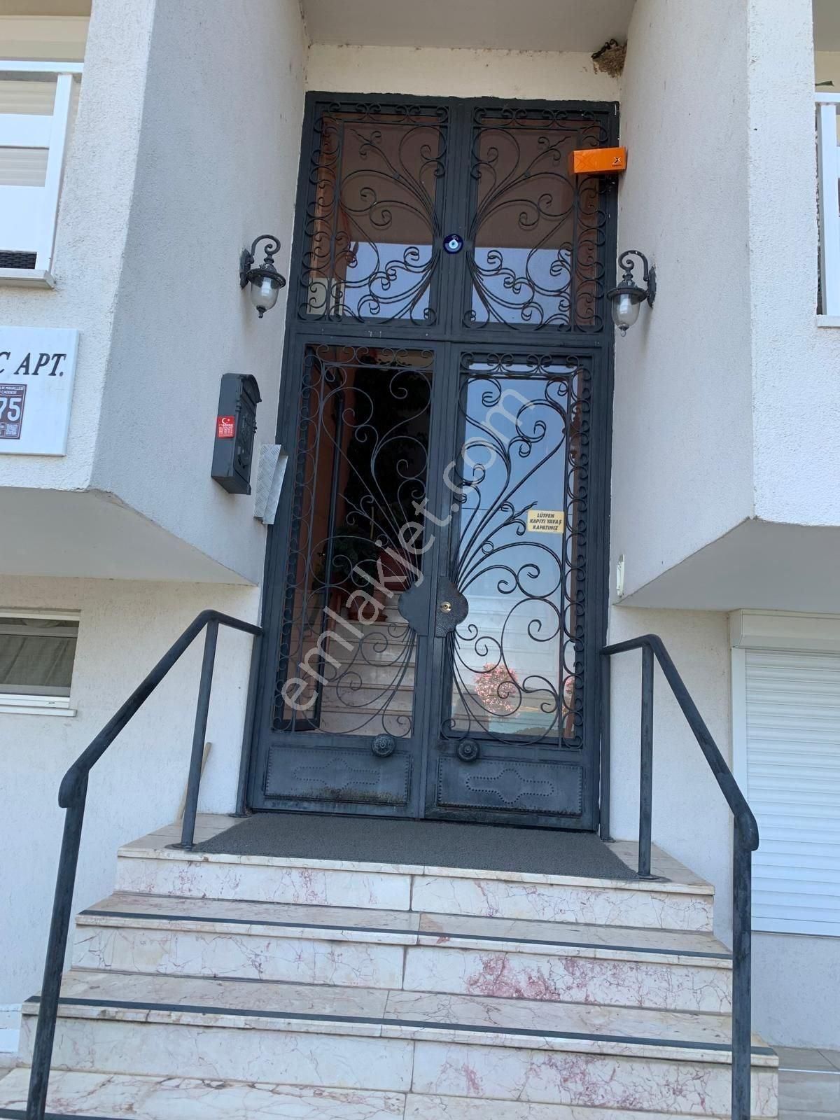 Ayvalık Sefa Çamlık ' Da Deniz Manzaralı Kiralık Daire - Görsel 2