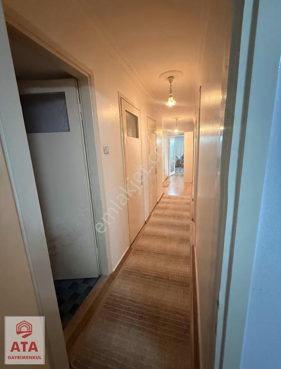 Karşıyaka Lisesi Karşısı Merkezi Konumda Geniş 3+1 - Görsel 2