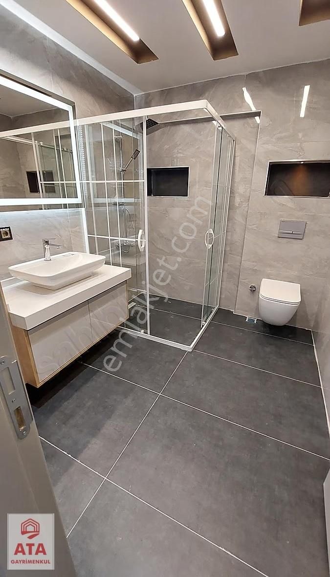 Göztepede 3+1,135m,dogalgazlı,full Tadilatlı,metroya 5 Dakika - Görsel 17