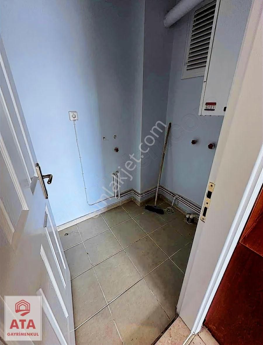 Gaziemir Önder Caddesinde Kiralık 2+1 Asansörlü Daire - Görsel 16