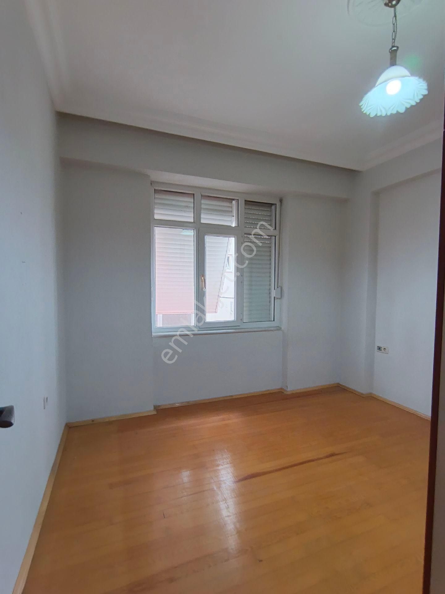 Milli Egemenlik Ana Caddeye Yakın Merkezi Konumda 2+1 Satılık Ara Kat Daire - Görsel 7