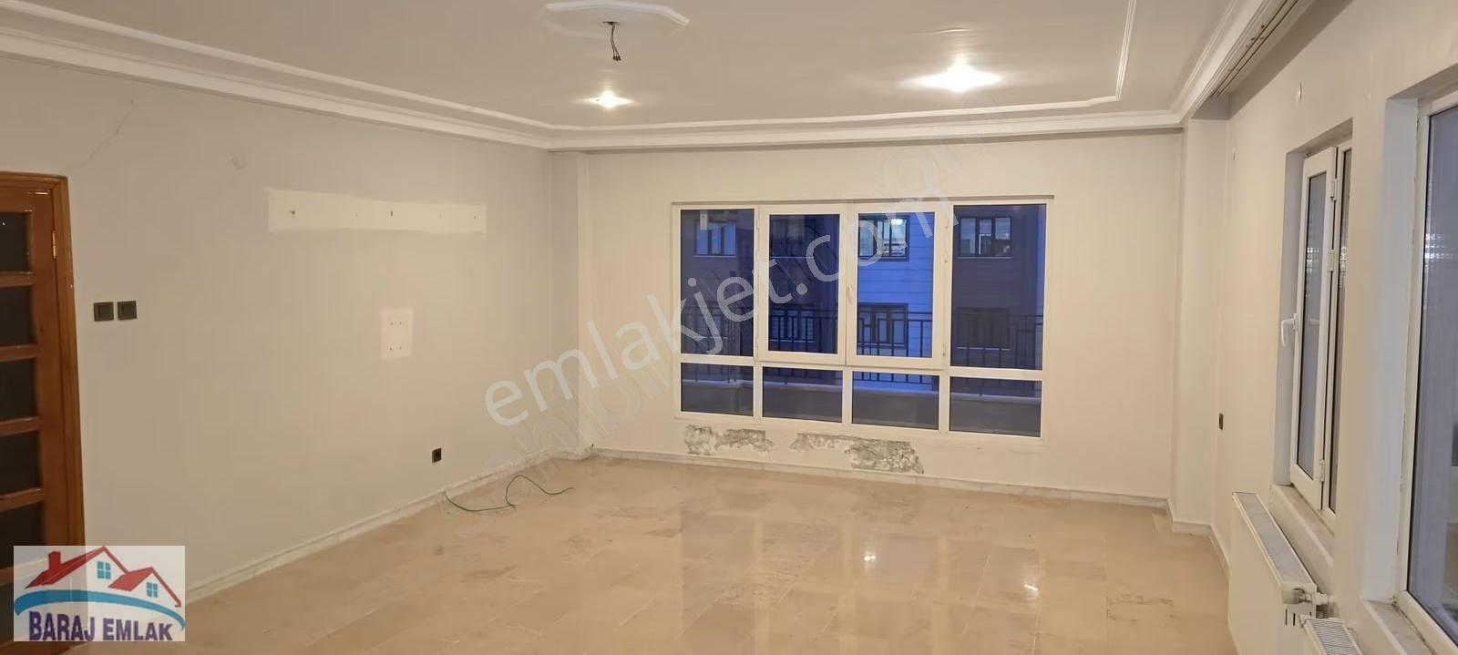 Baraj Emlak Merkezi Konumda Kiralık Daire - Görsel 5