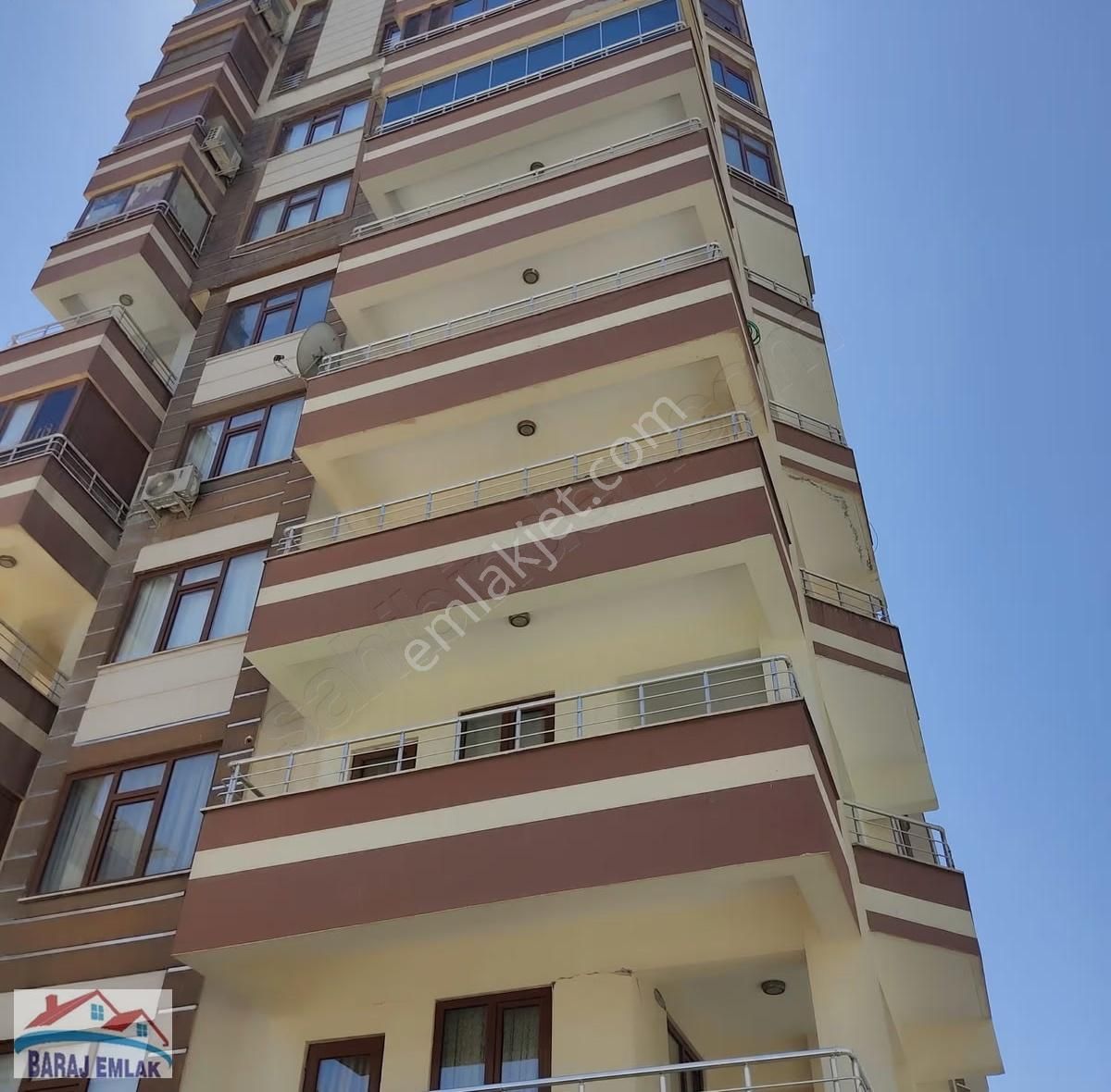Baraj Emlak Tan Dükkanların Üstü Teraslı Kiralık Tekli Daire - Görsel 28