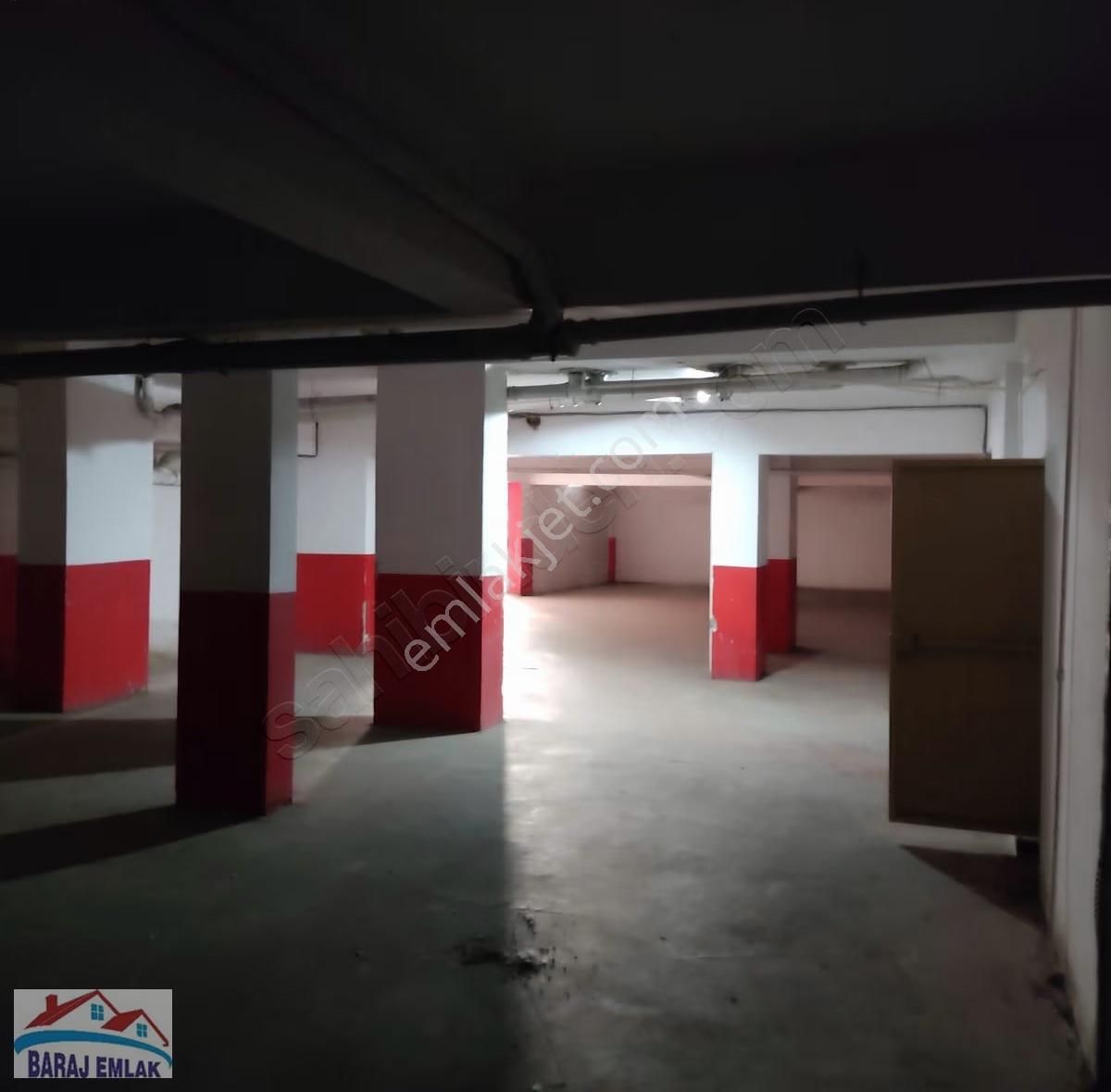 Baraj Emlak Tan Dükkanların Üstü Teraslı Kiralık Tekli Daire - Görsel 2