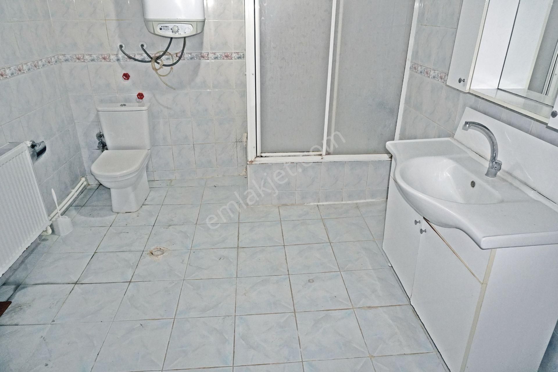 Şirintepede Kiralık 2+1 Doğalgaz Kombili+balkonlu Çiğli Serkan - Görsel 29