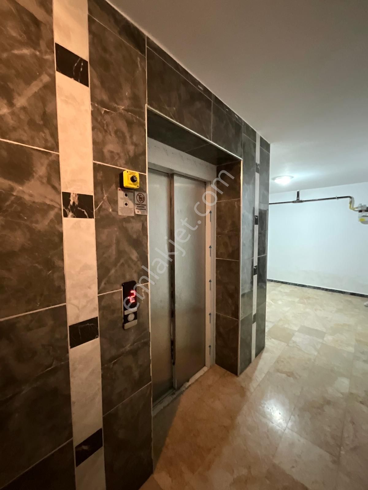 Boğaziçi 1080 Cad. Dibi 2+1 Asansörlü Yapılı Satılık Daire !!! - Görsel 12