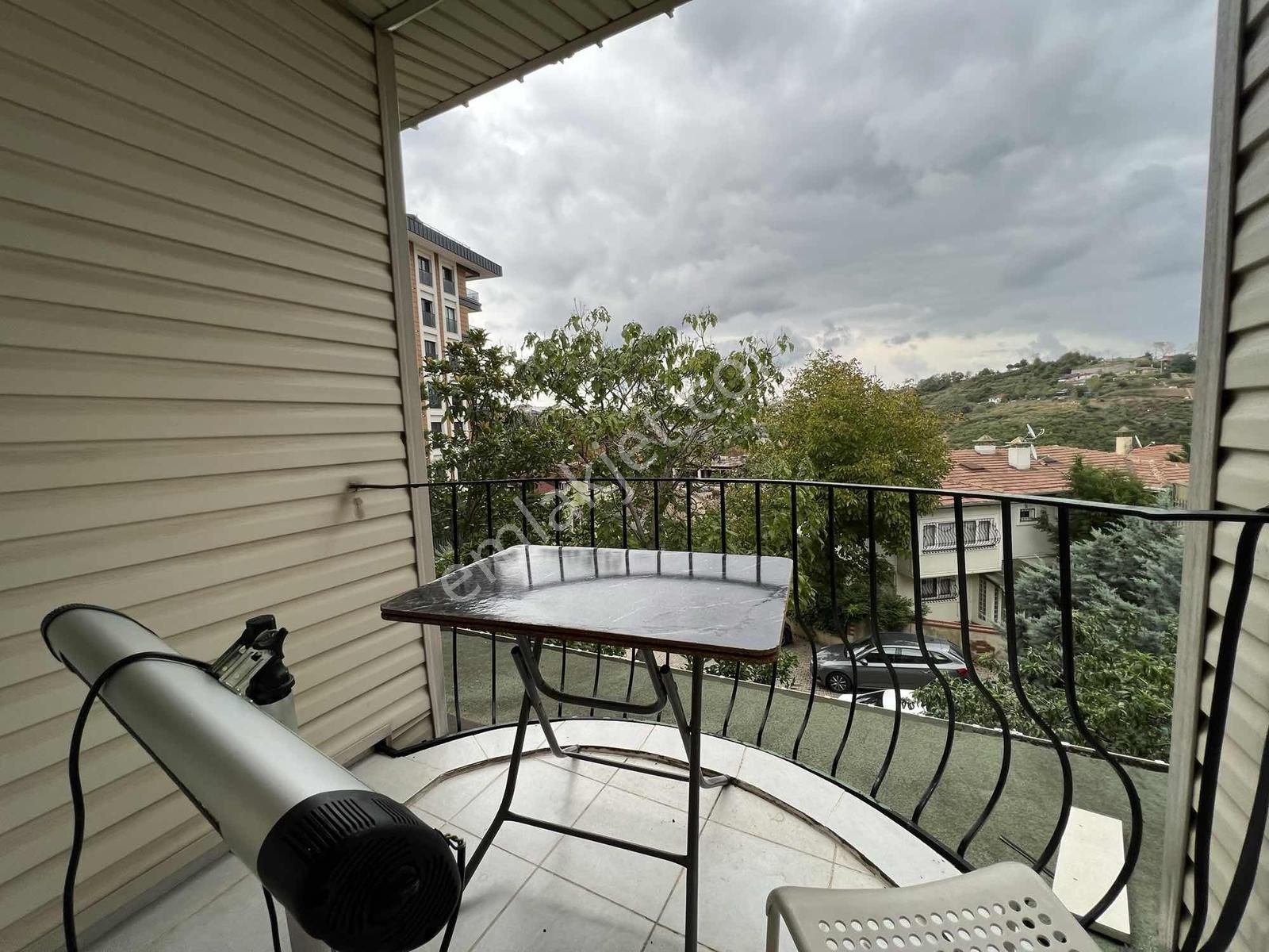 Çengelköy Ata-2 Sitesinde Bakımlı 350 M2 Triplex Tekli Villa - Görsel 33