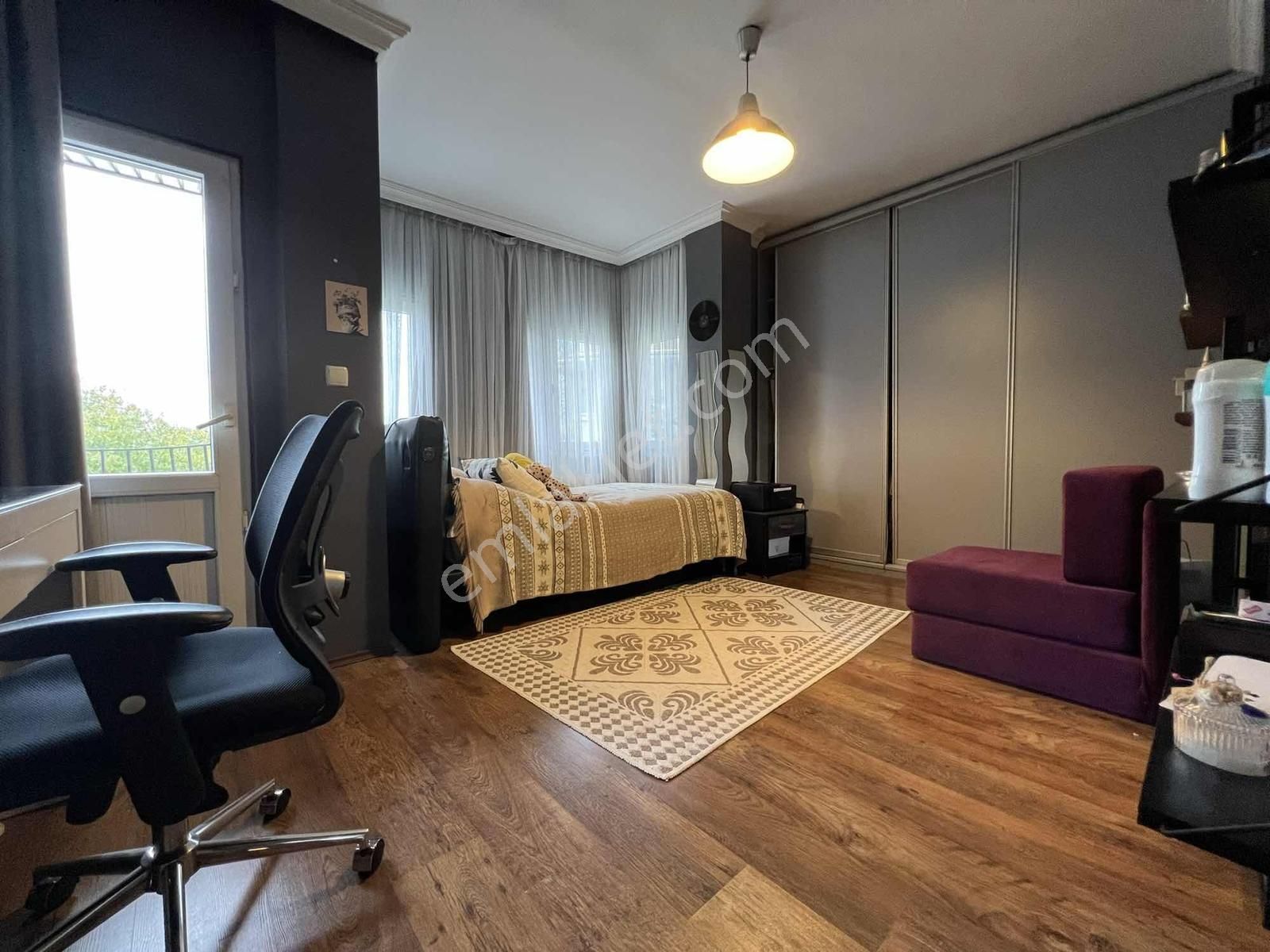 Çengelköy Ata-2 Sitesinde Bakımlı 350 M2 Triplex Tekli Villa - Görsel 5