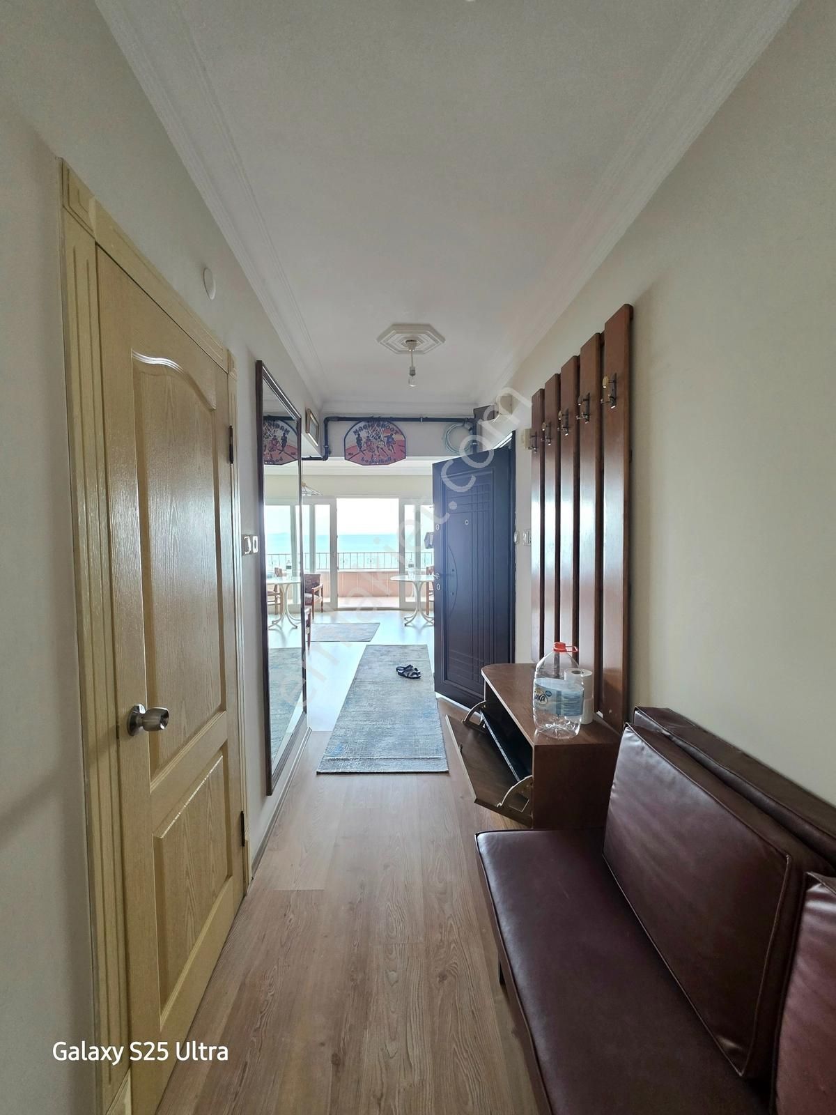 Çınarcık Merkezde Satılık Denize Sıfır 2+1 Eşyalı Daire - Görsel 14