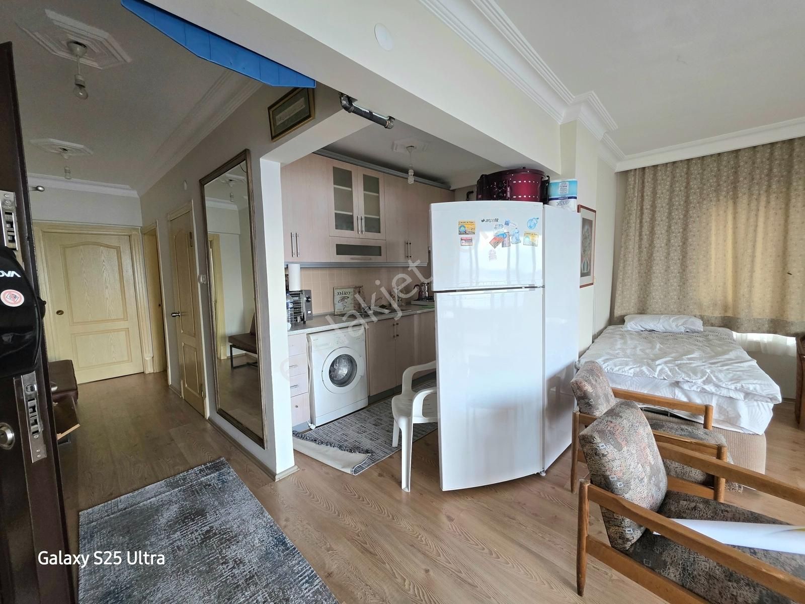 Çınarcık Merkezde Satılık Denize Sıfır 2+1 Eşyalı Daire - Görsel 10