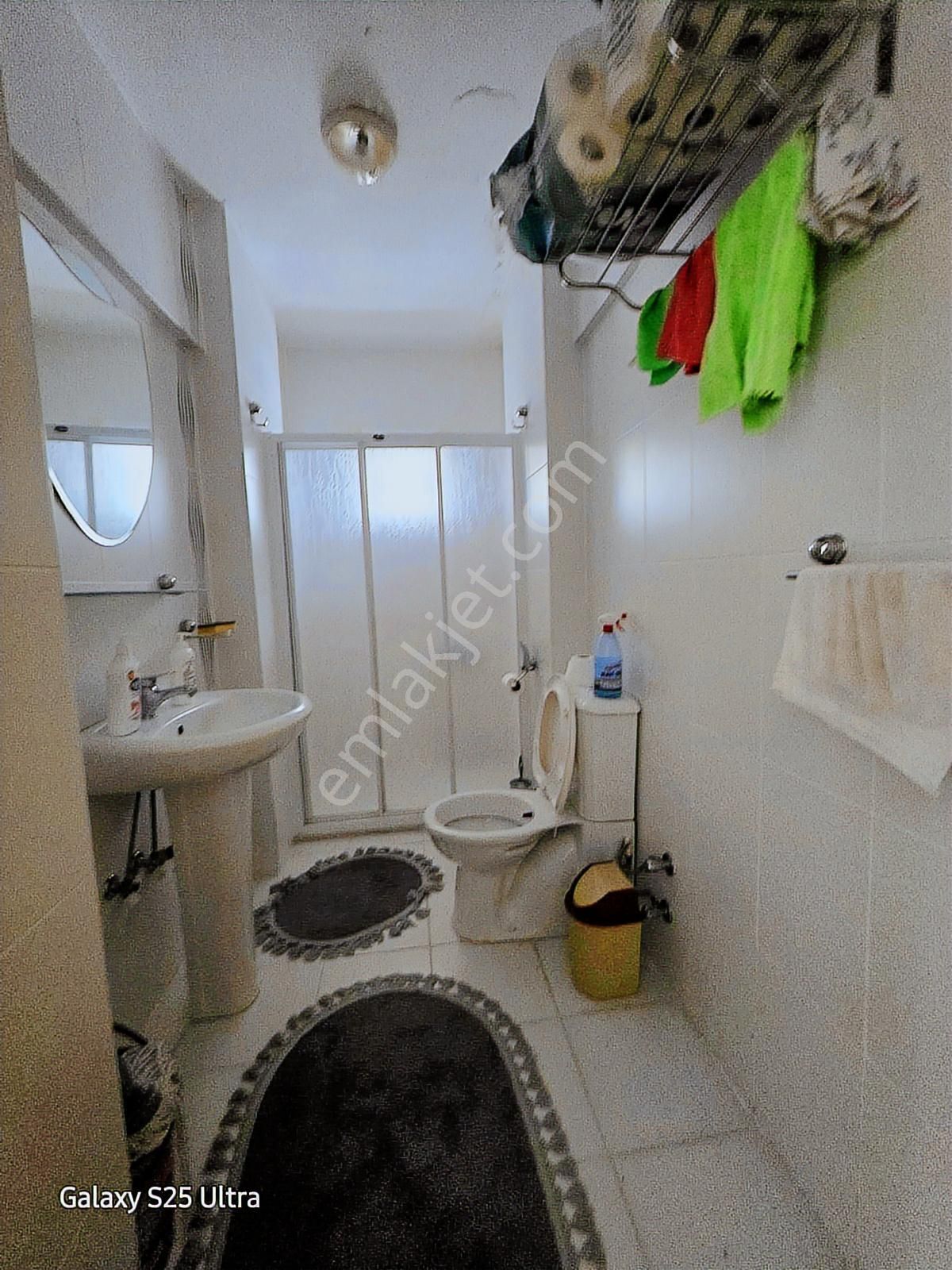 Çınarcık Merkezde Satılık Denize Sıfır 2+1 Eşyalı Daire - Görsel 11
