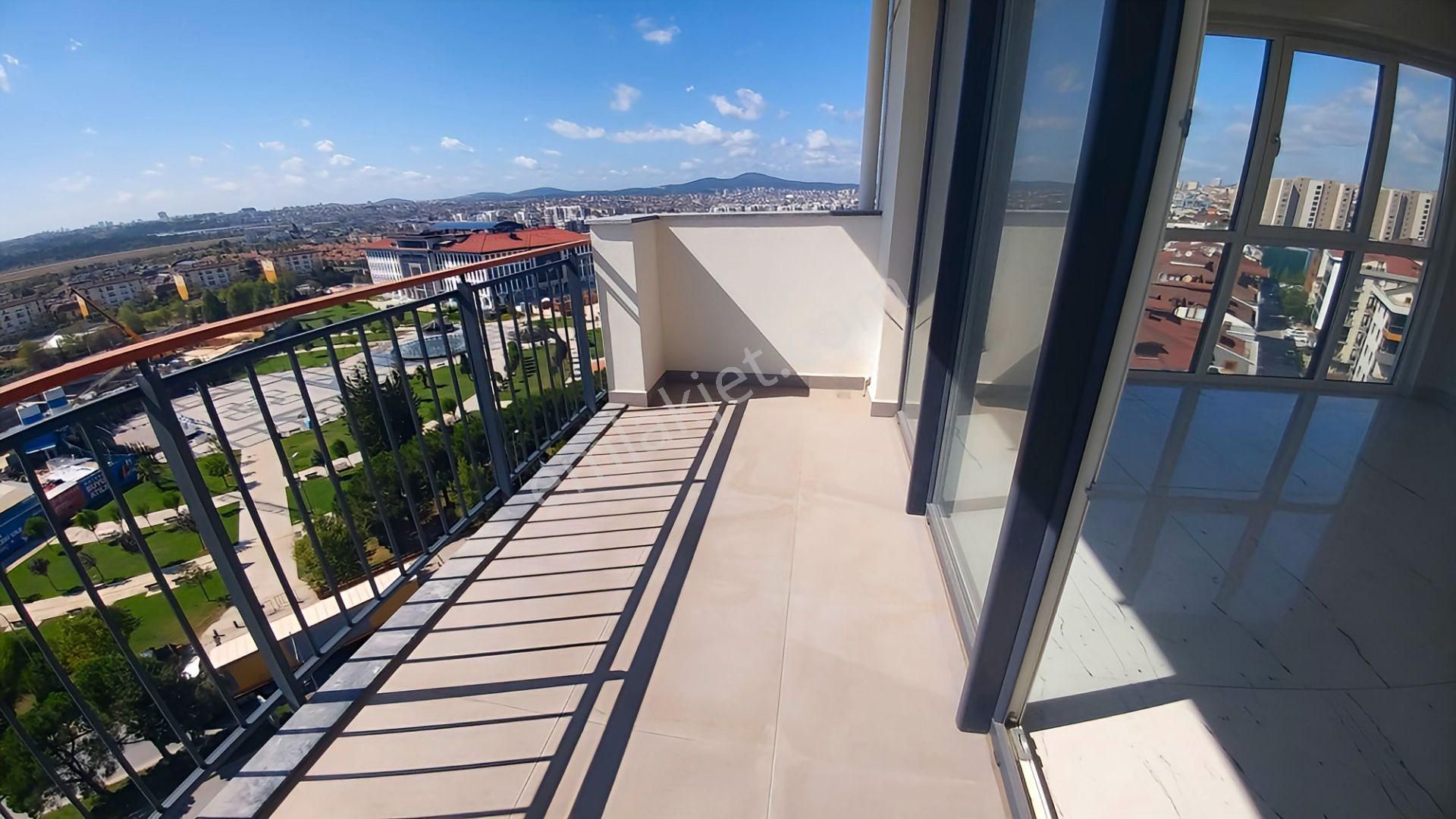 Seeworld Sinpaş Metrolife 2+1 Kiralık Balkonlu 118 M2 Metro Life