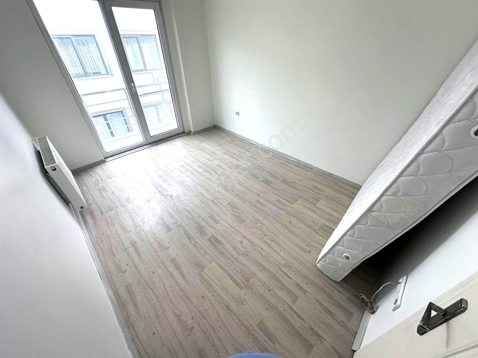 𝄞melodi'den Gömeç'te Cadde Üzeri 3+1 Asansörlü Ebeveyn Banyolu Ön Cephe Ara Kat Daire - Görsel 21
