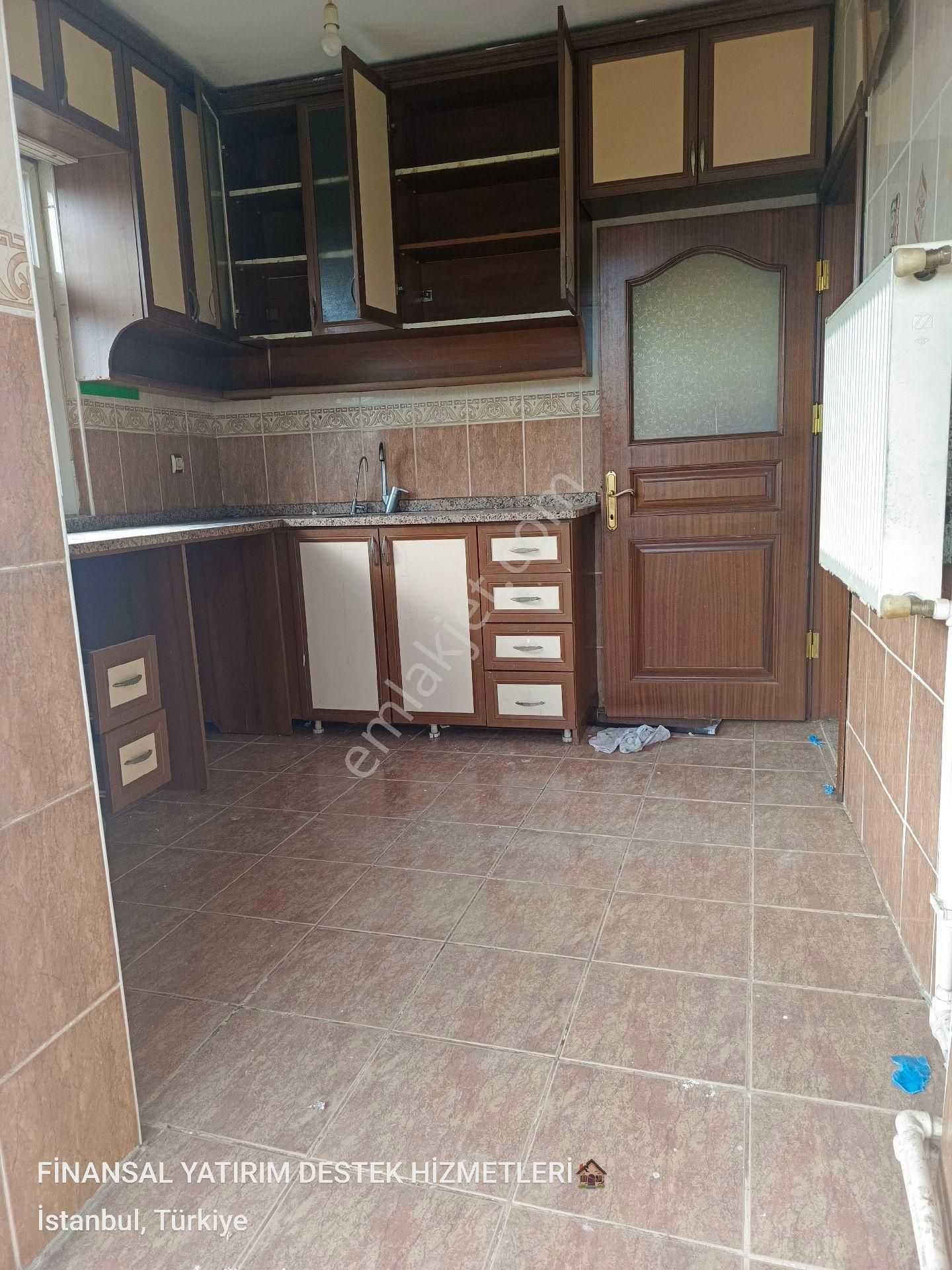 Ümraniye Tepeüstü Mahallesi Tavukçuyolu Caddesi Metro Yürüme Mesafesi 3.kat 2+1 120 Metre Kiralık - Görsel 15