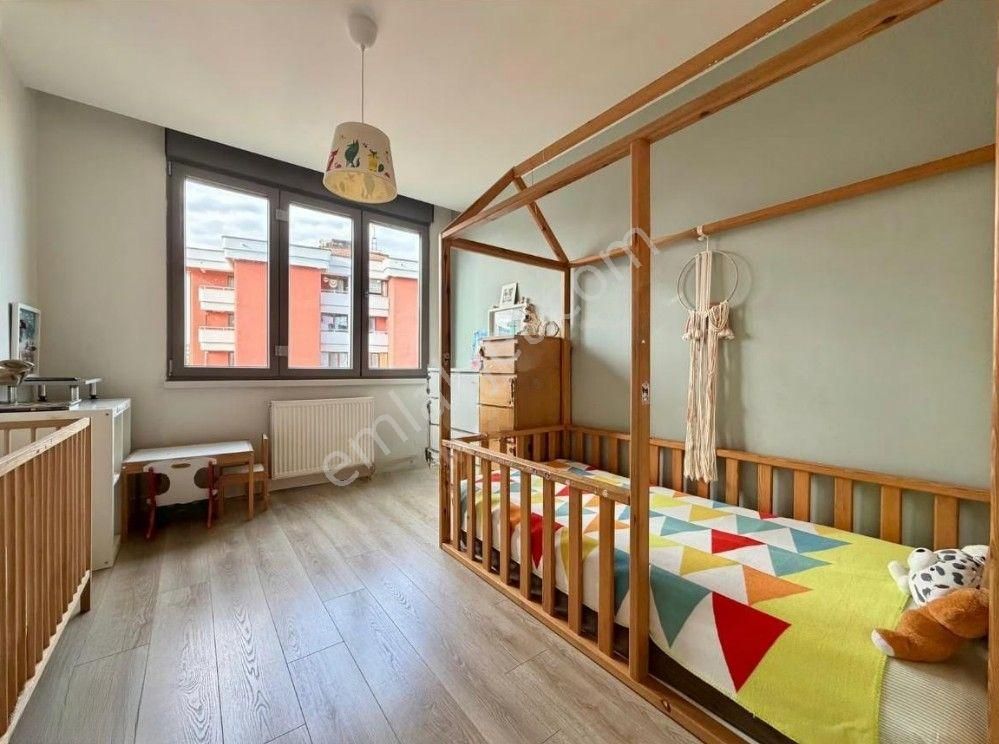 Bayar Cad. Yeşim Park'ta E. Banyolu 115 M2 2+1 Ferah Ara Kat - Görsel 11