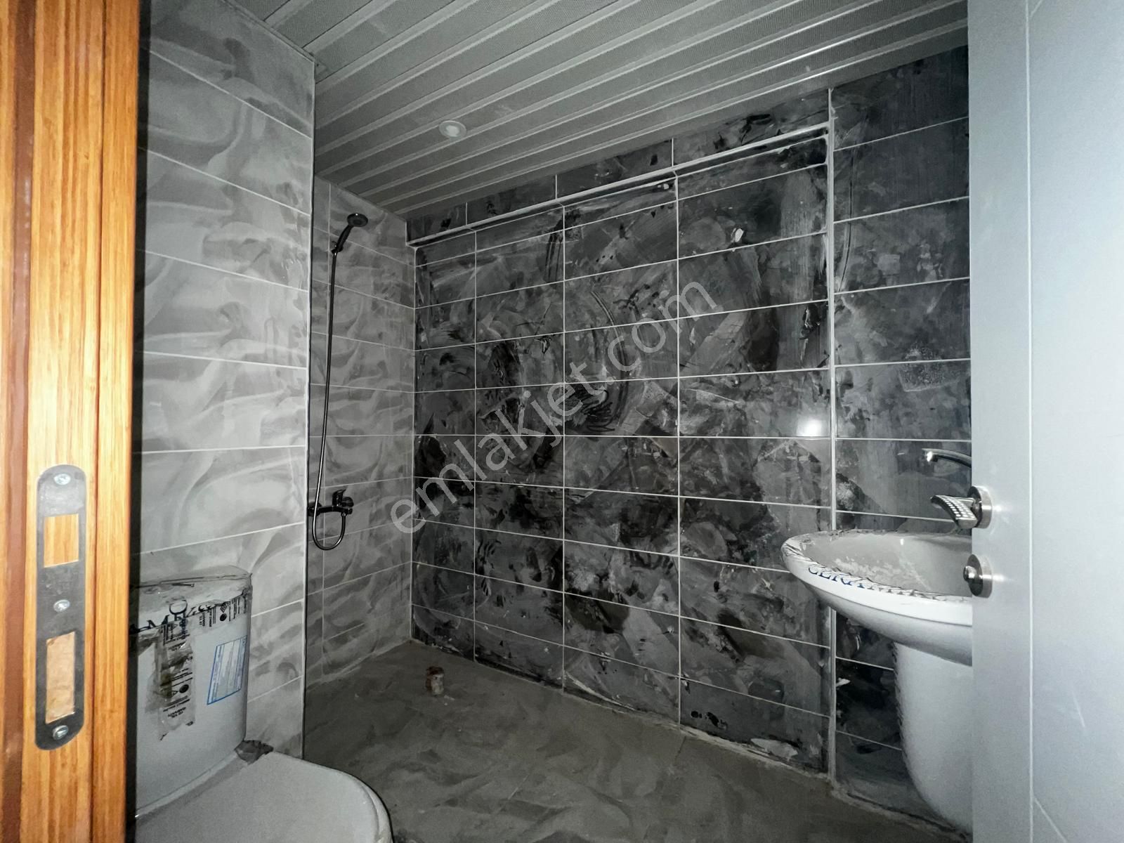 Keçiörende İskanlı Botanıkhaftanın Fırsatı Sıfır 3+1 Kök Tapu Ön Cephe Kombili- - Görsel 15