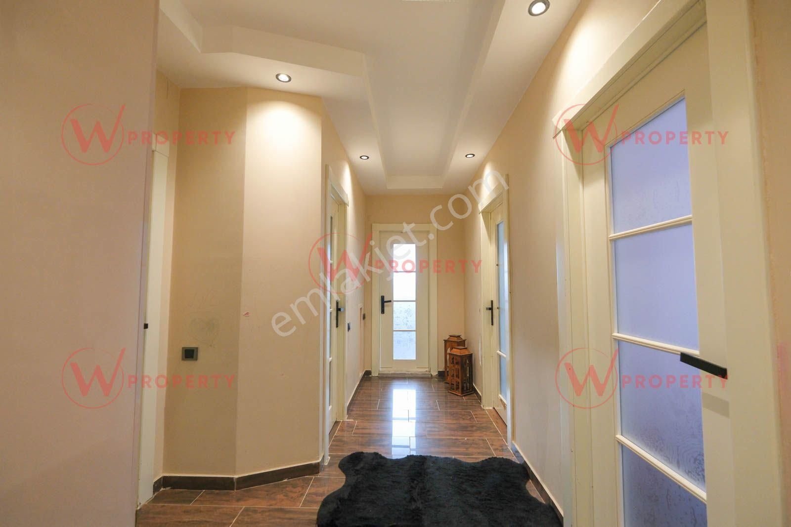 W Property'den Adnan Menderes'te Deniz Manzaralı Ön Blokta 4+1 - Görsel 15