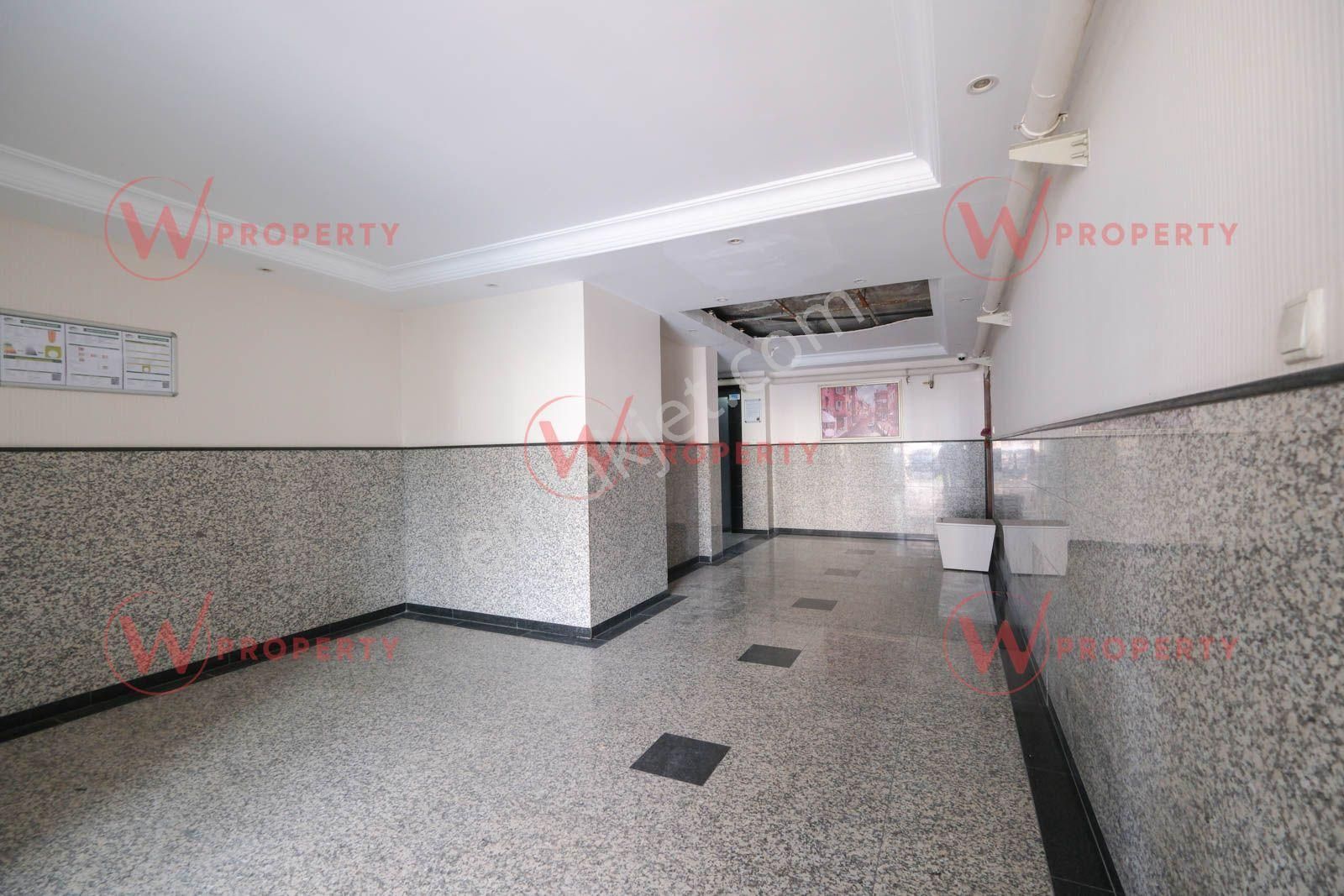 W Property'den Adnan Menderes'te Deniz Manzaralı Ön Blokta 4+1 - Görsel 27