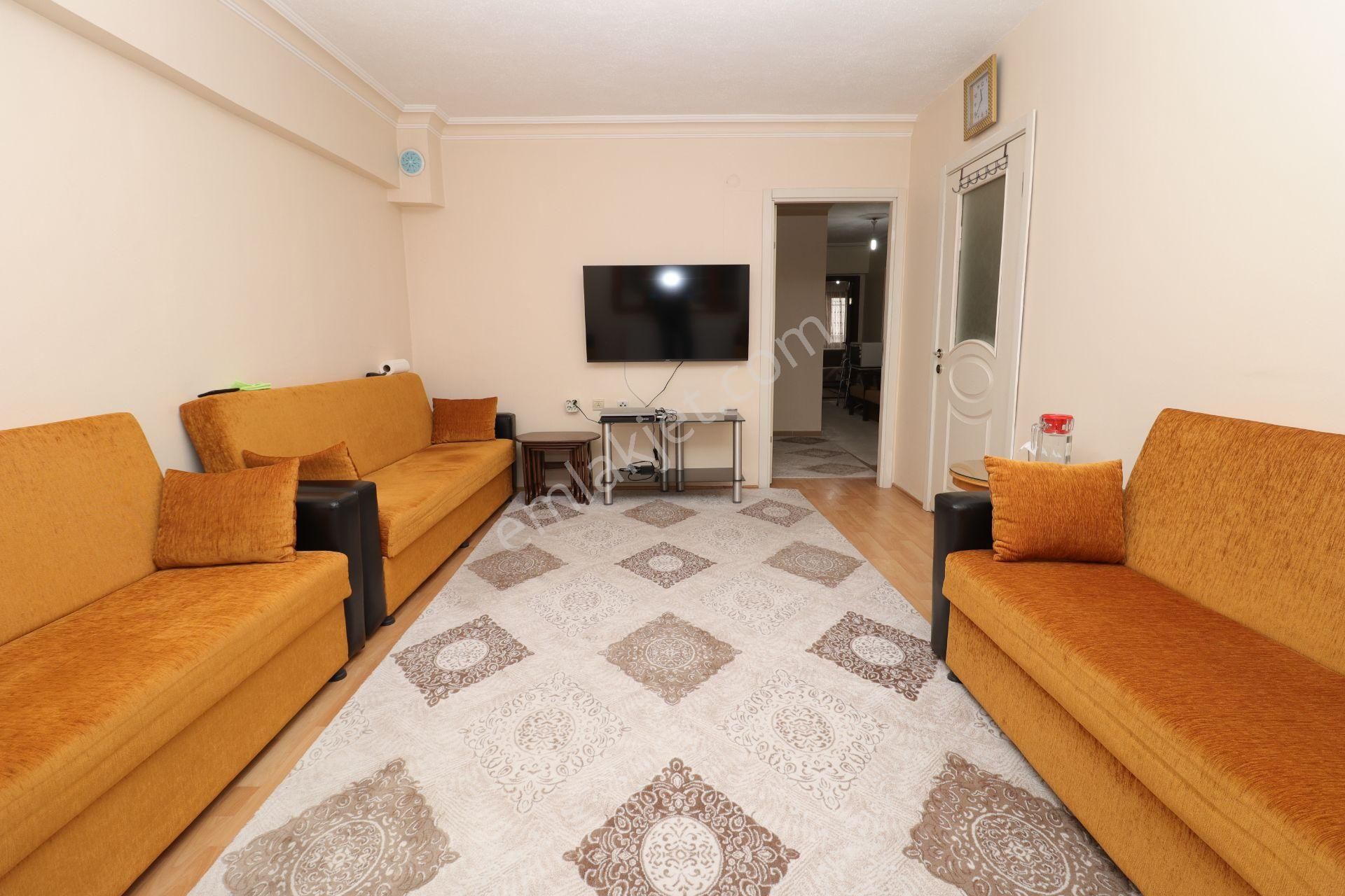 Akif'ten Elvankent Atakent'te 14.cadde Yakını Geniş 2+1 Satılık Daire - Görsel 3