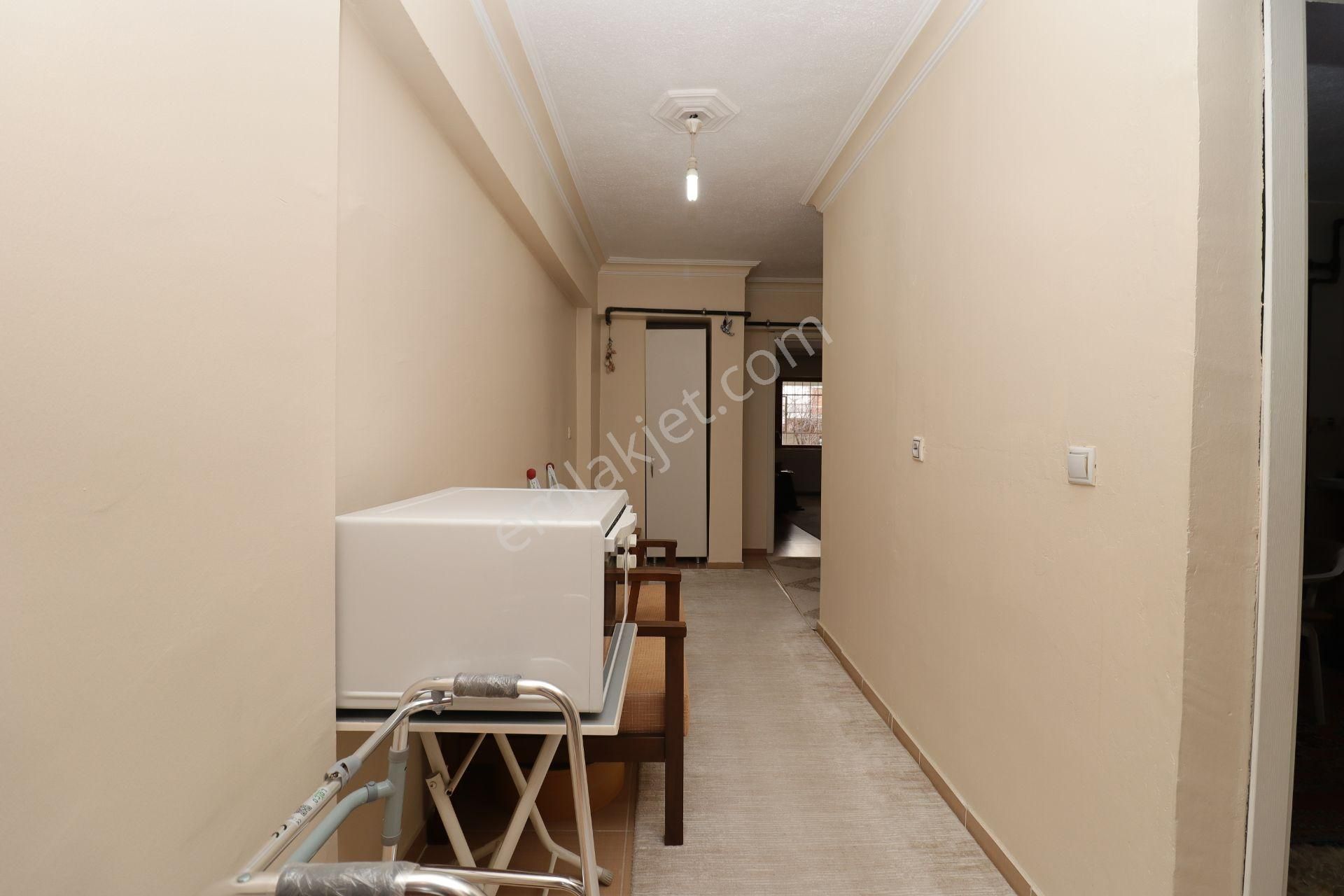 Akif'ten Elvankent Atakent'te 14.cadde Yakını Geniş 2+1 Satılık Daire - Görsel 6