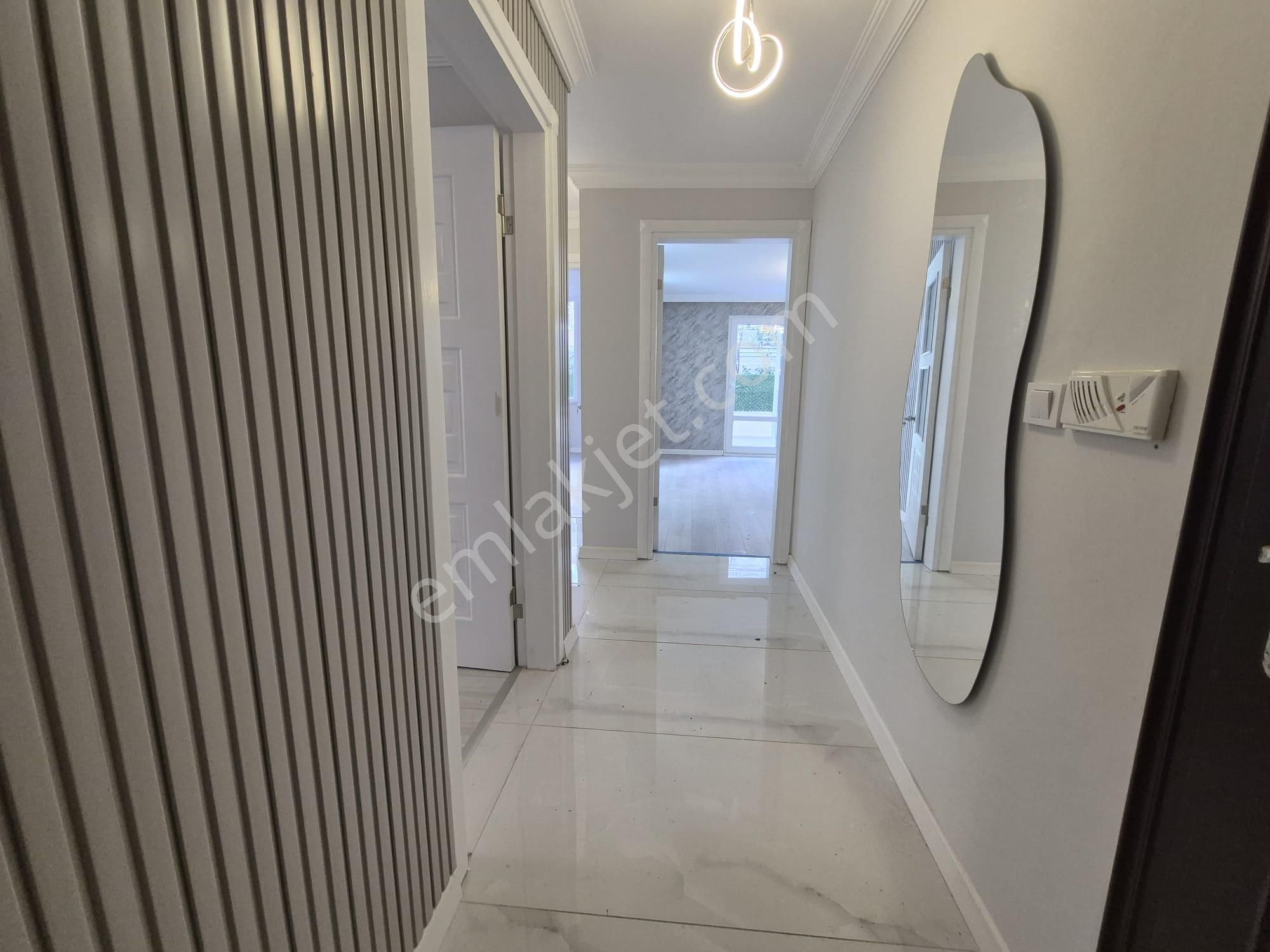 Balıkesir Edremit Altınkum Merkez'de Satılık 2+1 Daire - Görsel 16