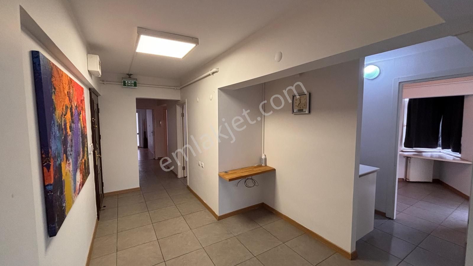 Fsm Bulvarı'nda Kiralık 3+1 Ofis (140m²) - Görsel 2